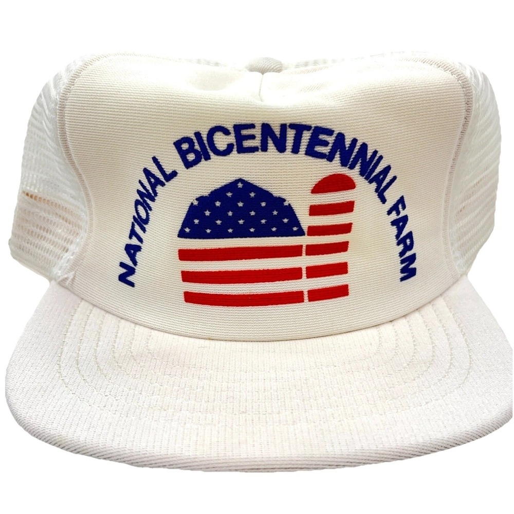 Vintage National Bicentennial Farm Trucker Hat Cap Made In USA Flag Barn Silo MM